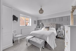 Photo 32- click for photo gallery